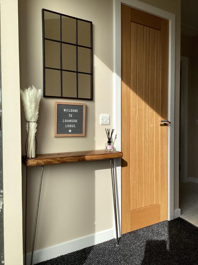 Loanside Lodge, Self-catering, Holm, Orkney. Apartment *