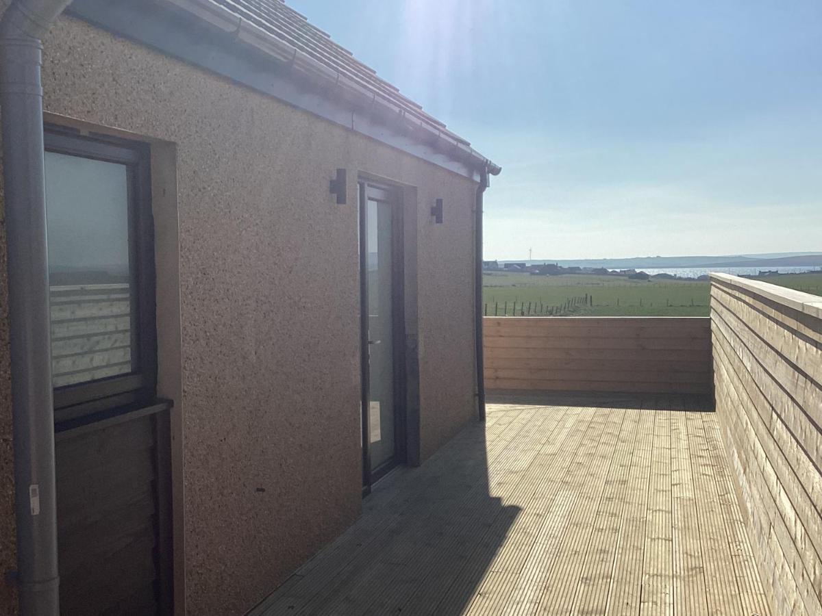 Loanside Lodge, Self-catering, Holm, Orkney. *