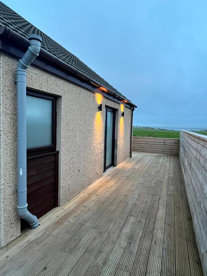 Loanside Lodge, Self-catering, Holm, Orkney. * Saint Marys